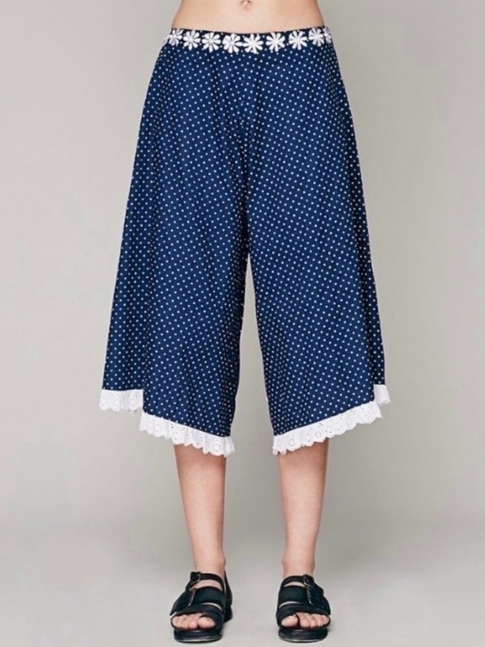 Free People KAS New York Daisy Dot Embroidered Culotte Pants Size S - Picture 6 of 9
